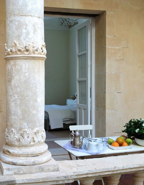 Ortigia Family House Apartment Сиракуза Екстериор снимка